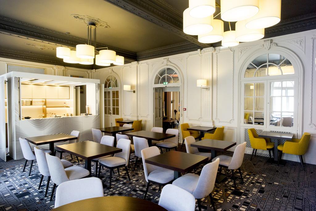Hotel Mercure Rodez Cathedrale Exterior photo